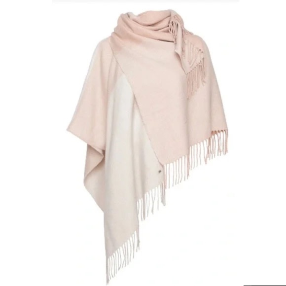 SOIA & KYO Poncho Woven Scarfigan with Fringe in Quartz One Size NWT - Picture 6 of 10